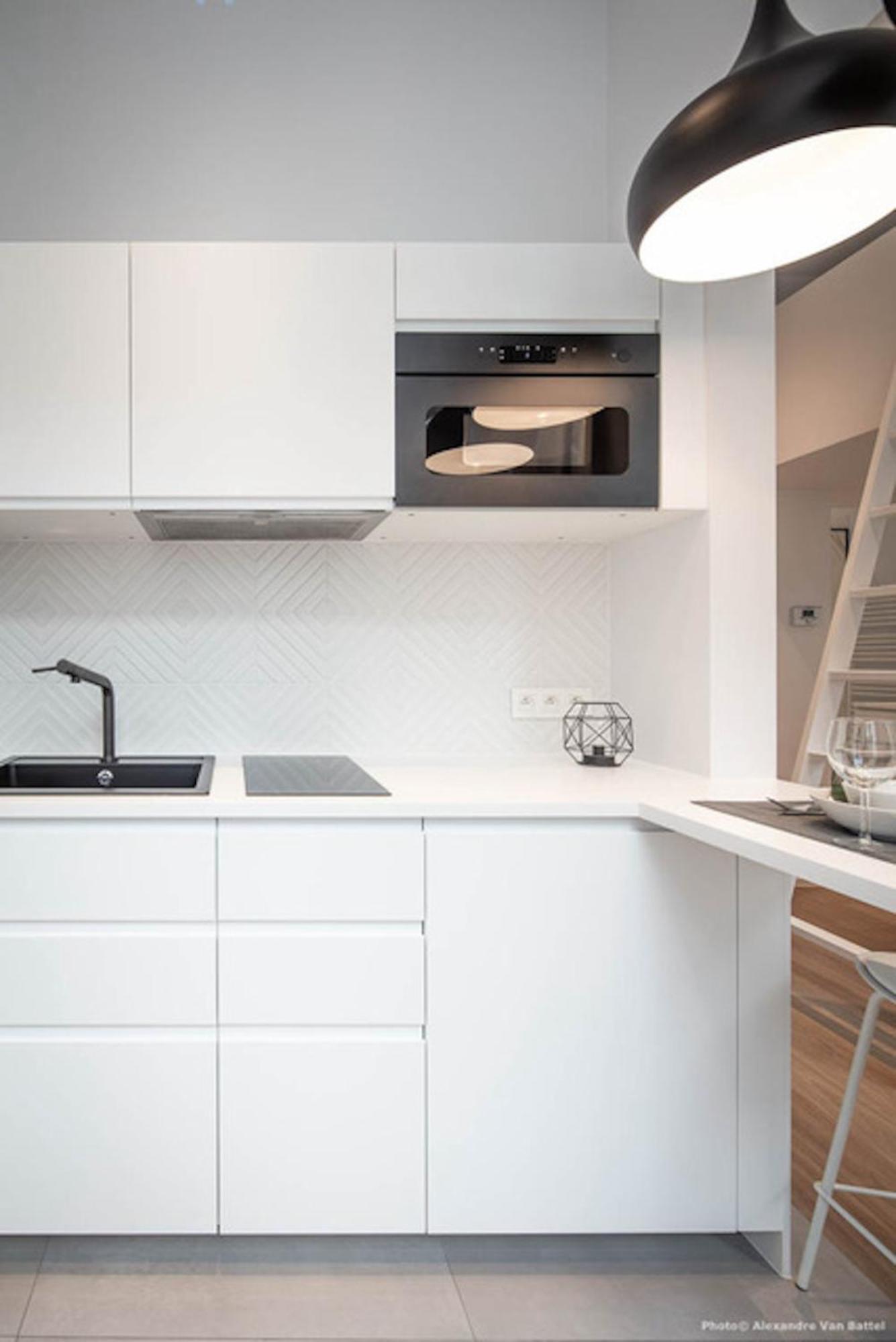 Studios Fully Equipped Near Place Stephanie Брюксел Екстериор снимка